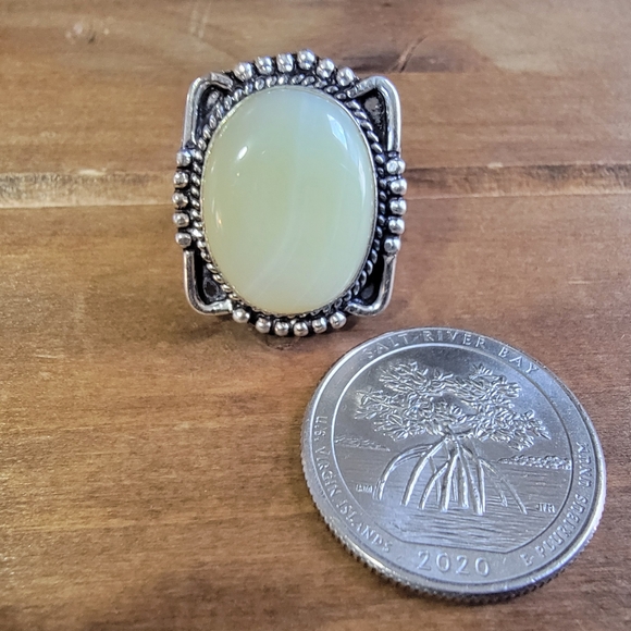 Vintage Statement Style Ring Size 7 Silver Yellow Agate Jewelry 925 Bohe… - Picture 2 of 3